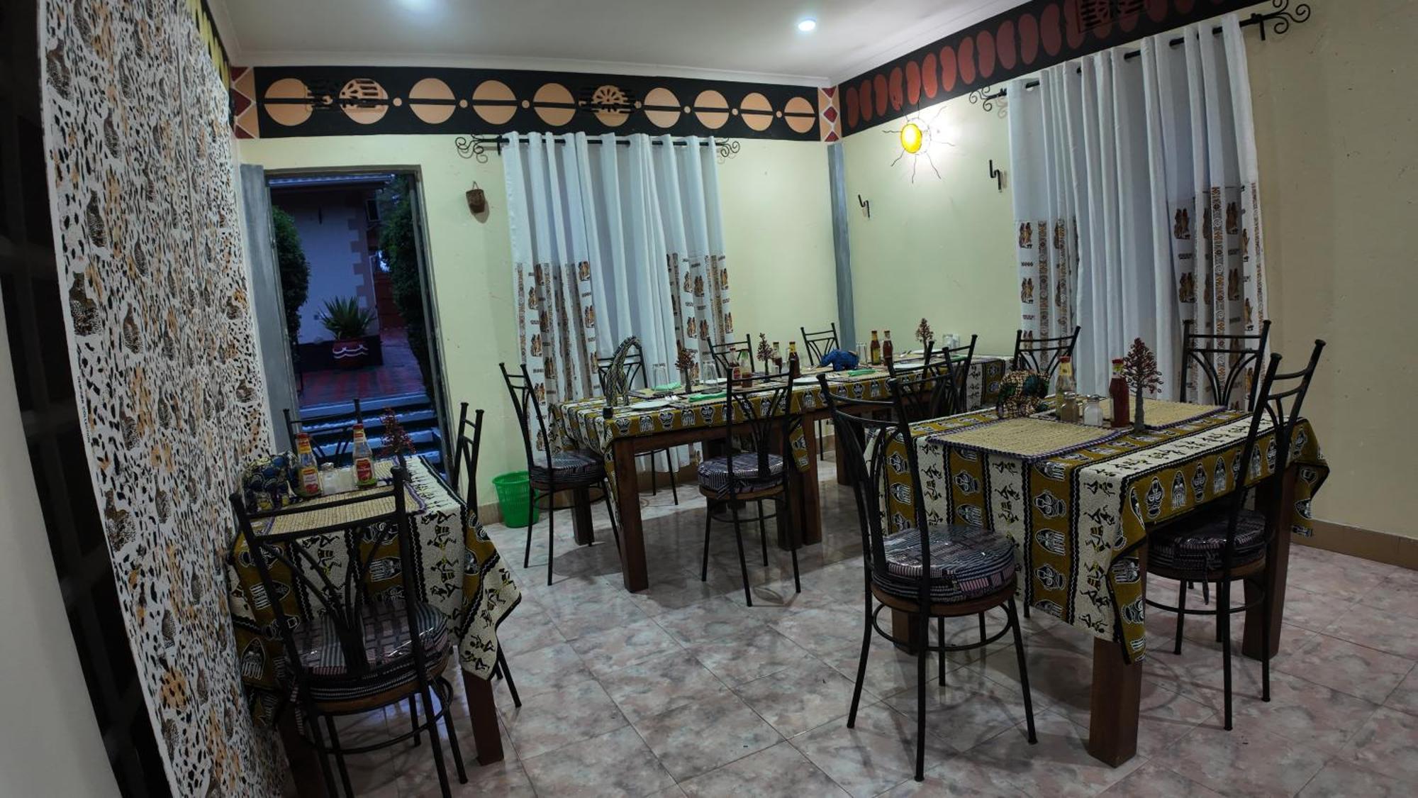 Korona House Hotel Αρούσα Εξωτερικό φωτογραφία
